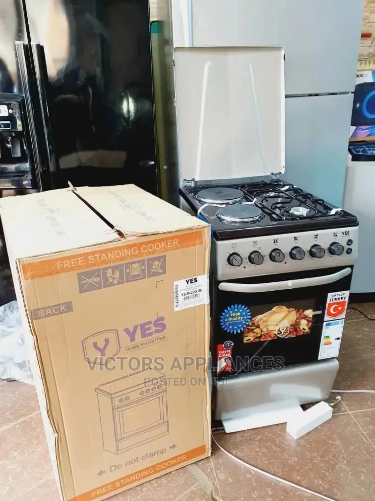 Yes 2 Gas + 2 Electric Cooker