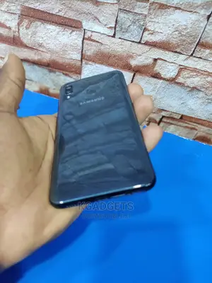 Samsung Galaxy A20 32 GB Gray