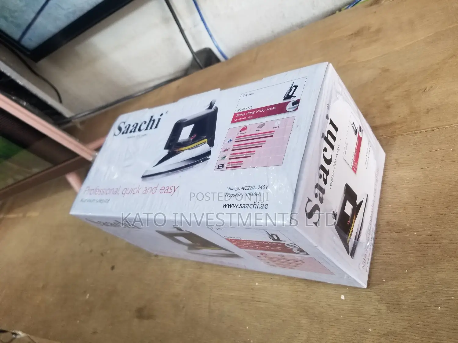 Saachi Dry Iron