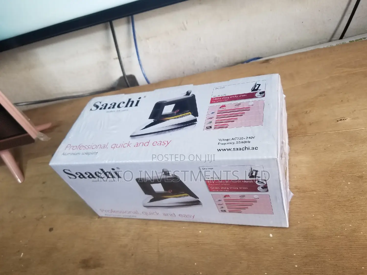 Saachi Dry Iron