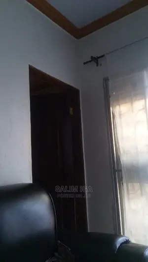 Hotel On Market