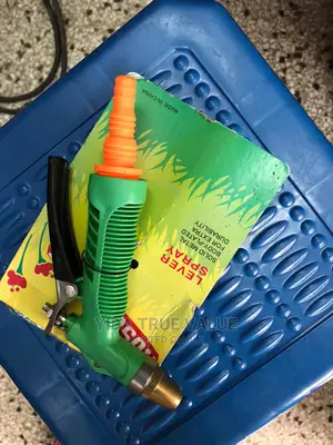 Hose Nozzle and 50m Hose Pipe