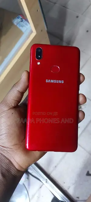 Samsung Galaxy A10s 32 GB Red