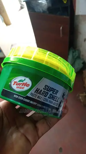 Super Hard Shell Car Polish With Sponge