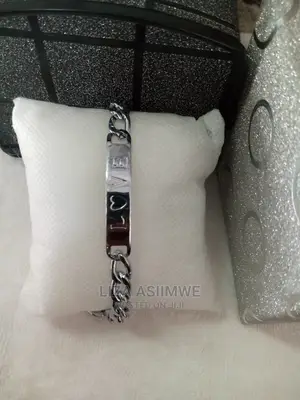 Simple and Unique Lady Bracelets Available