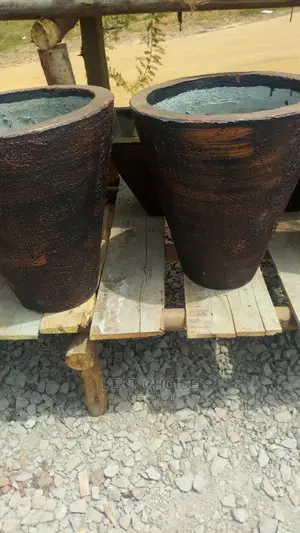 Beautiful Customized and Already Made Concrete Planters.