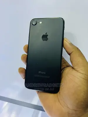 Apple iPhone 7 32 GB Black