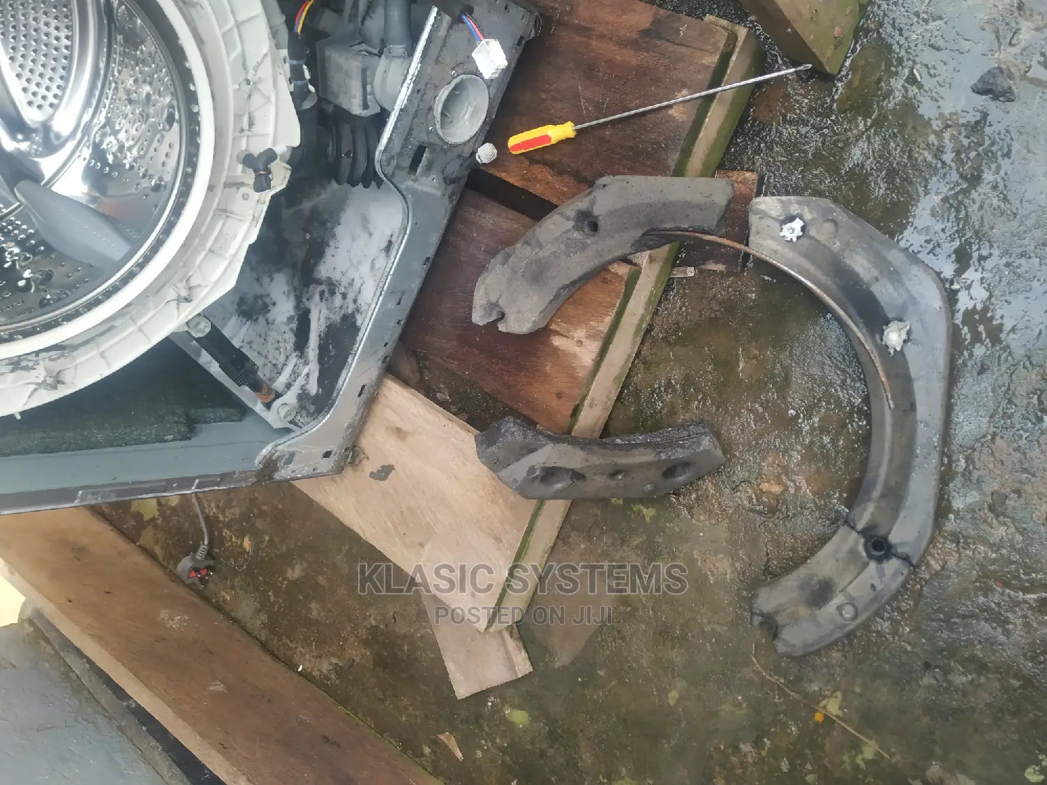 Expert in Washing Machine Repair