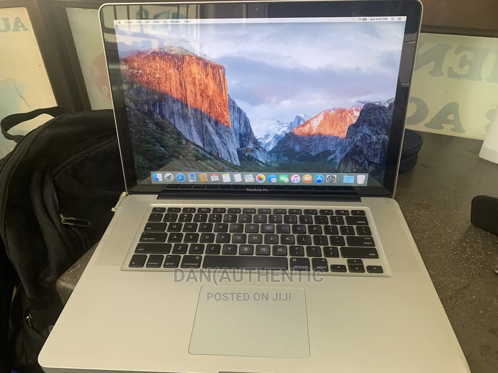 Laptop Apple MacBook 2011 12GB Intel Core I7 HDD 320GB