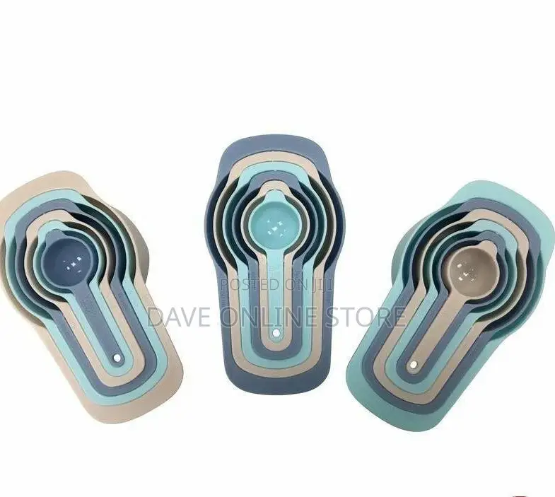 Plastic Mixing Bowls