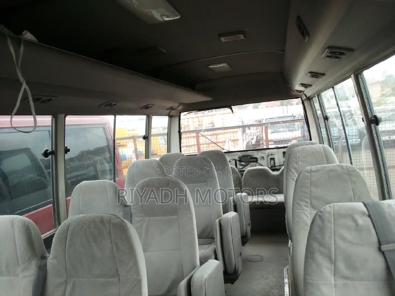Mitsubishi Rosa 2007 White