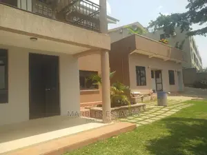 10bdrm House in Kololo, Central Division for Rent