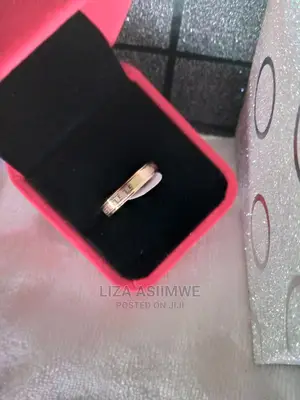 Wedding Rings Available With the Ring Box